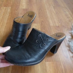 Sofft sz 8 black leather heals